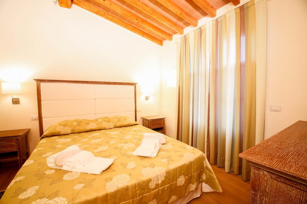 Casa Montecuccoli Montelupo Fiorentino Habitación foto